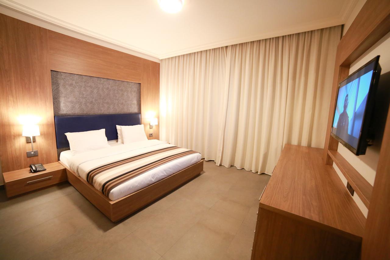 Urban Central Suites - Бейрут Екстериор снимка